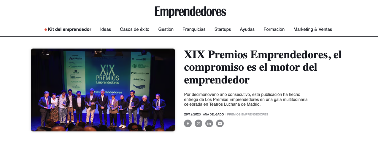 Recogida de Premio Revista Emprendedores con Nude